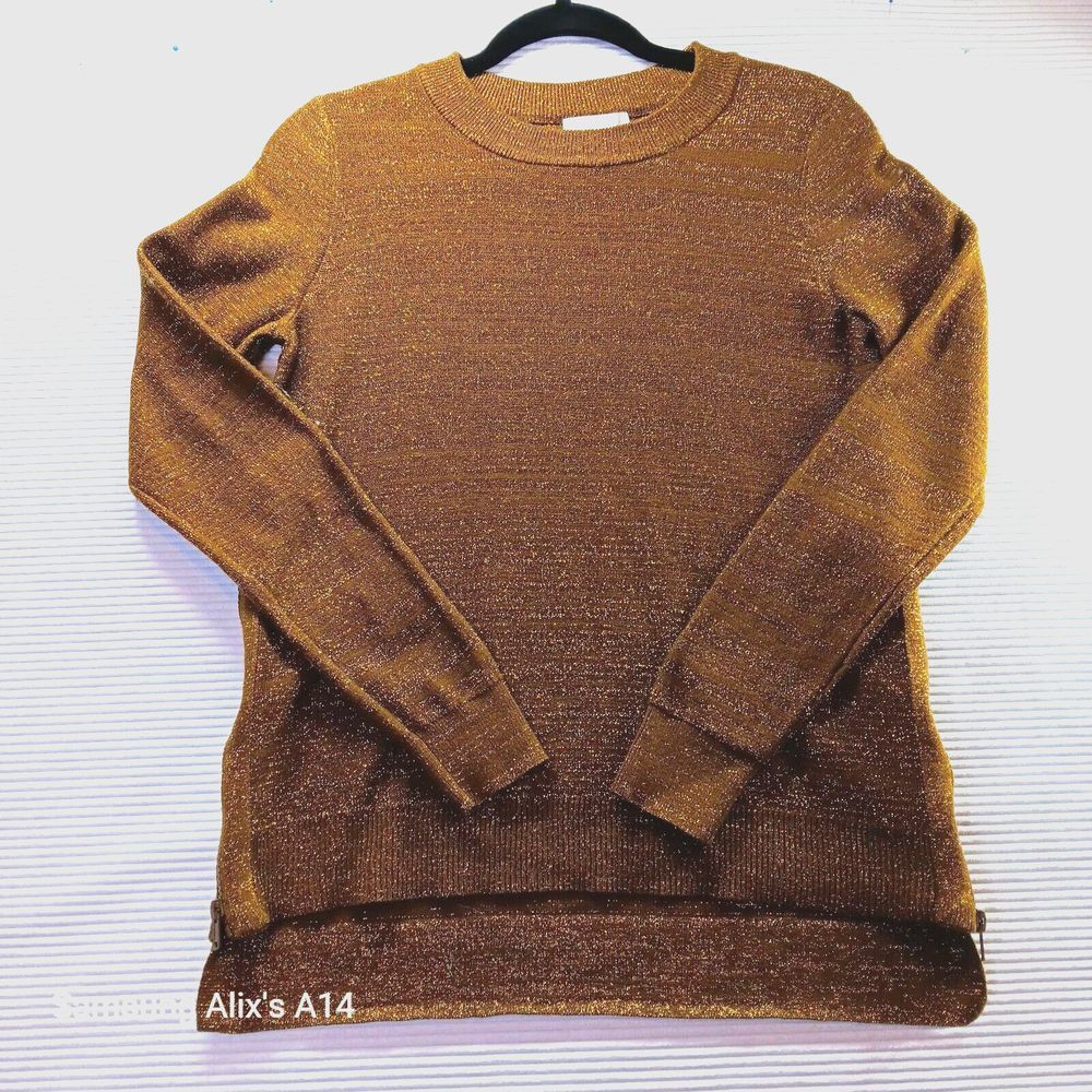 H&M Conscious Gold Metallic Sweater Pullover Size Sz Small Vintage